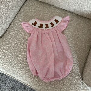 The smocked flamingo bubble